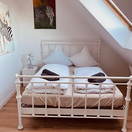 Ganzes Haus Mit 3 Zimmern Und Bis 7 Personen Appartamento *